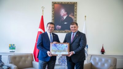 İzmir Büyükşehir Belediye Başkanı Dr. Cemil Tugay, 93’üncü İEF’nin açılış