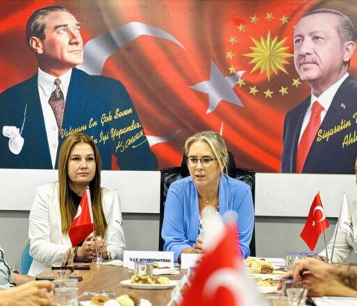 AK Parti İzmir Milletvekili Ceyda Bölünmez Çankırı, CHP Genel Başkanı