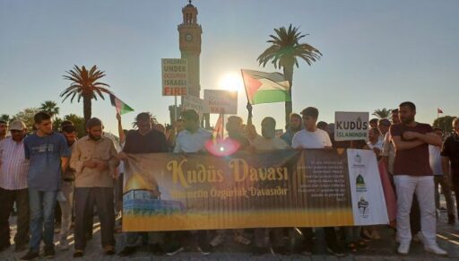 İzmirli Müslümanlar Filistin İçin Meydanlara Çıkıyor Hamas lideri ve şehid