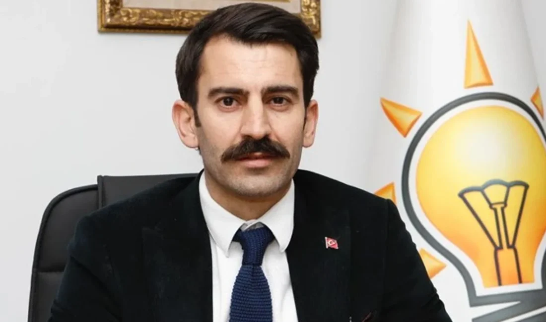 AK Partili Kişili, Büyükşehir Belediyesi'nin Menemen'e açtığı davada Tugay'a sert