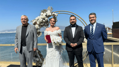 İzmir Emniyeti’nin başarılı isimlerinden Komiser Umut Bardakçı, bugün düzenlenen nikah