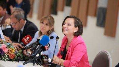Karabağlar da Başkan Helil Kınay, Başkanlıkta geçen 100 günün değerlendirmesini