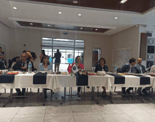 Helil Kınay Hayal satmadım tüm sözlerim tek tek gerçekleşiyor