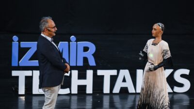 “Teknoloji” temasıyla kapılarını açan 93. İzmir Enternasyonal Fuarı, “TechTalks” etkinliği