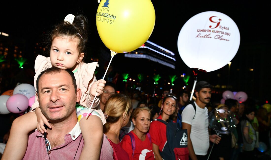 İzmir 9 Eylül’e hazır İzmir’in kurtuluşunun 102’nci yıl dönümünü kutlama etkinlikleri 9 Eylül sabahı