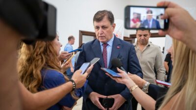 İzmir Körfezi'ndeki kirliliği mercek altına almak için Çevre, Şehircilik ve