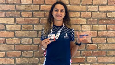 İzmir Büyükşehir Belediyesi Spor Kulübü triatloncusu İpek Öztosun, Sırbistan’da düzenlenen