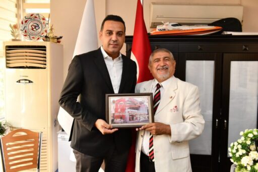 Çiğli Belediye Başkanı Onur Emrah Yıldız, Çiğli Esnaf ve Sanatkarlar