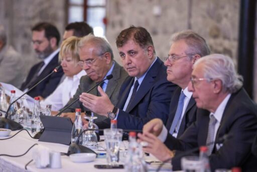 İzmir Büyükşehir Belediye Başkanı Dr. Cemil Tugay, İzmir Ekonomik Kalkınma