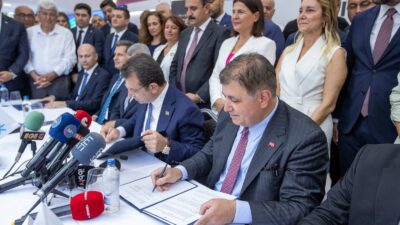 Bu yıl “teknoloji” teması ile düzenlenen 93. İzmir Enternasyonal Fuarı'nın