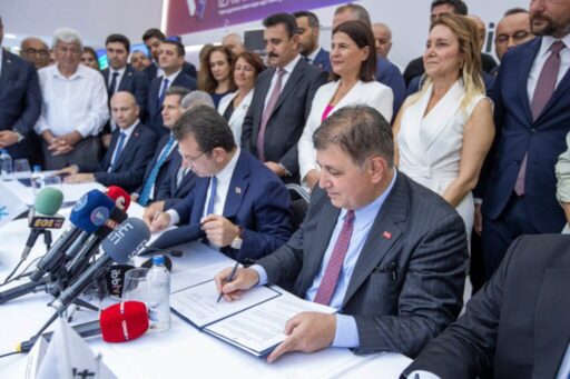 Bu yıl “teknoloji” teması ile düzenlenen 93. İzmir Enternasyonal Fuarı'nın