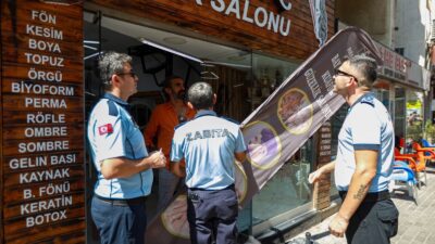 Karşıyaka Belediyesi Zabıta Müdürlüğü ekipleri, işgal sorunuyla mücadele çalışmaları kapsamında,