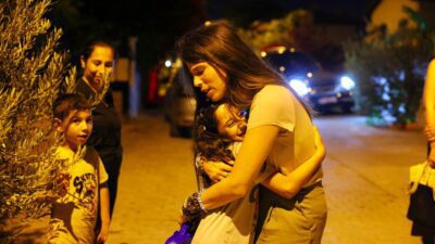 Eğitim-öğretim yılı öncesi ilçedeki toplam 15 okulda bakım onarım çalışmalarını