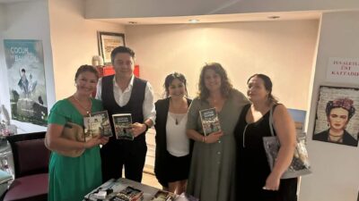 Karaca Sineması’nda dün yapılan etkinlikte “Bağımlılığa Dur De!” denildi. İzmir