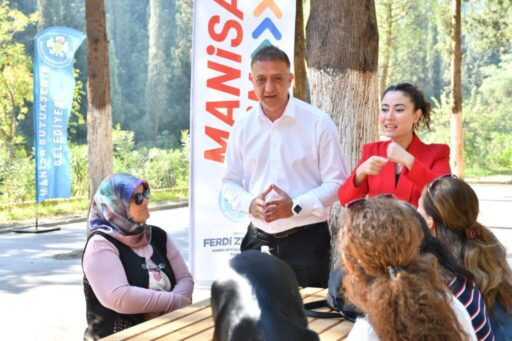 Manisa Büyükşehir Belediyesi tarafından Uluslararası İşitme Engelliler Haftası kapsamında, Süreyya