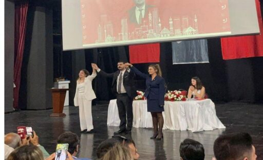 Cumhuriyet Halk Partisi (CHP) İzmir İl Gençlik Kolları Kongresi, bugün