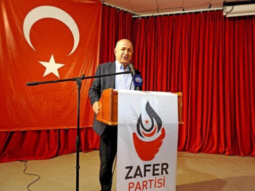 Zafer Partisi İzmir İl Başkanı Naşit Birgüvi önderliğinde başlatılan teşkilatlanma