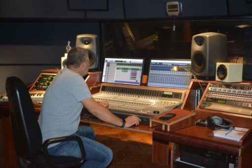 Ege Üniversitesi Devlet Türk Musikisi Konservatuvarı (DTMK) bünyesindeki ses kayıt