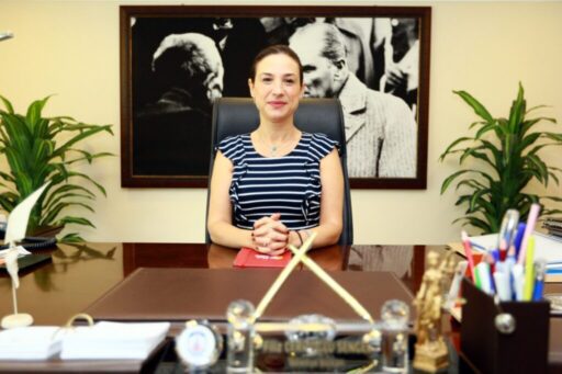 Efes Selçuk Belediyesi, sosyal belediyecilik anlayışıyla vatandaşların temel ihtiyaçlarının karşılanmasına