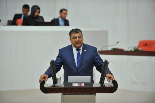 2015 yılı 7 Haziran'ında, 