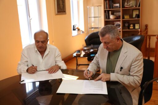 Güzelbahçe Belediyesi, meclisten geçerek yasalaşan sokak hayvanları ile ilgili yasaya