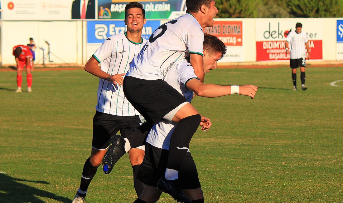 KUŞADASISPOR:2 – BORNOVA 1877:3 NESİNE 3.Lig 1.Grup 4.hafta maçında Bornova 1877, deplasmanda Kuşadasıspor'u 3-2