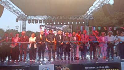 Menemen Belediyesi tarafından düzenlenen 3. Uluslararası Menemen Çömlek Festivali, görkemli