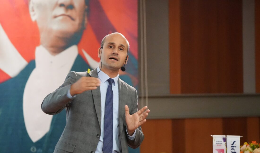 Ege Üniversitesi Teknoparkı’nda doğan gıda takviyesi markası Sidrex’in doktorlar, diyetisyenler,
eczacılar