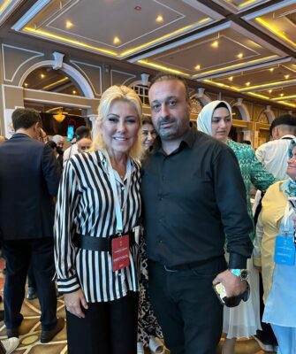 Türk gazeteci ve TV programcısı. 28. dönem Ak Parti Milletvekili
Sayın Şebnem