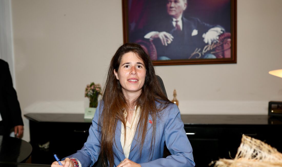 Başkan Denizli, “9 Eylül 1922, yalnızca İzmir’in Kurtuluşu’nun değil; aynı