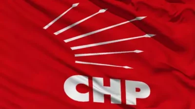 CHP İzmir'de ilçe kongreleri hız kesmeden devam ediyor. Bugün Çiğli,