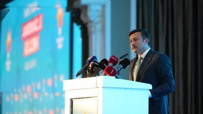 AK Parti İzmir İl Danışma Meclisinde CHP'yi ve CHP Lideri