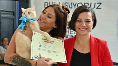 Karabağlar Belediyesi’nin hayvan sağlığı merkezinde barınan can dostlarımızı sahiplendirmek için