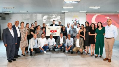 Çiğli Belediye Başkanı Onur Emrah Yıldız, Muhtarlar Günü dolayısıyla Çiğlili