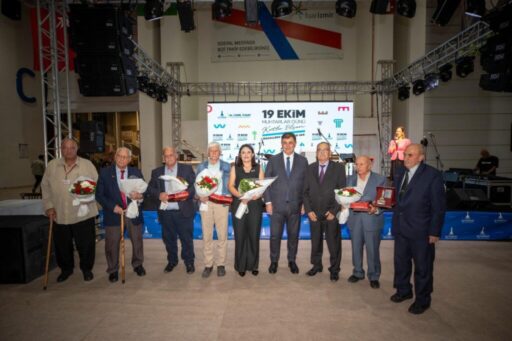 İzmir Büyükşehir Belediye Başkanı Dr. Cemil Tugay, 19 Ekim Muhtarlar