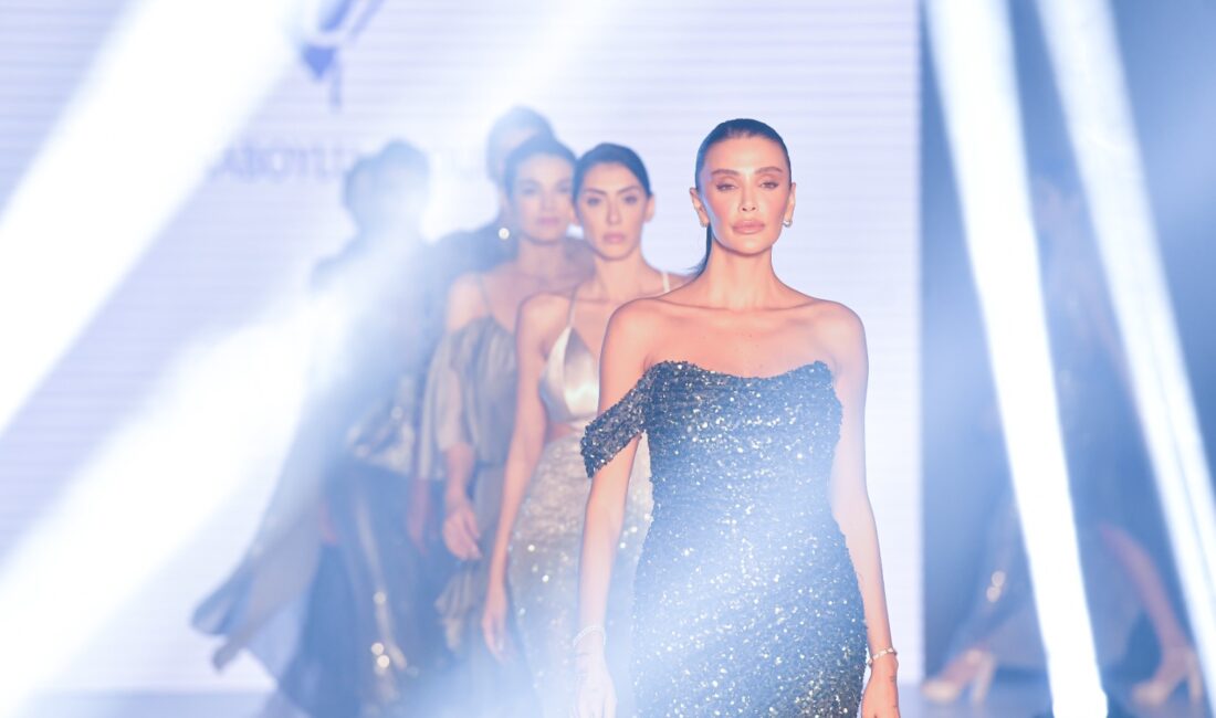 Türkiye'de fuarcılığın merkezi İzmir; geçen hafta aynı anda üç önemli