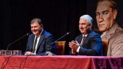 İzmir Büyükşehir Belediye Başkanı Dr. Cemil Tugay, ilçelerin istek ve