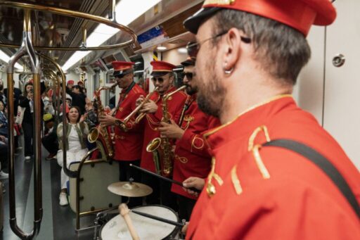 İzmir, Türkiye Cumhuriyeti’nin 101’inci kuruluş yıl dönümünü etkinliklerle kutlamaya devam