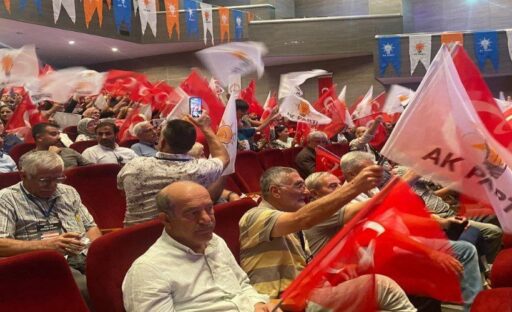 AK Parti Karşıyaka 8. Olağan ilçe kongresinde ‘kayyum’ talebi dikkat
