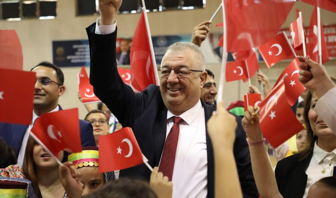 Edremit’te Cumhuriyetin 101. Yılı coşkuyla kutlanacak Edremit Belediyesi, Cumhuriyetimizin 101. kuruluş yıldönümünü büyük bir coşkuyla kutlamaya