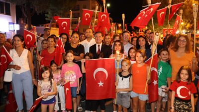 Muğla Büyükşehir Belediye Başkanı Ahmet Aras Cumhuriyet’in 101. Yılı
için kutlama