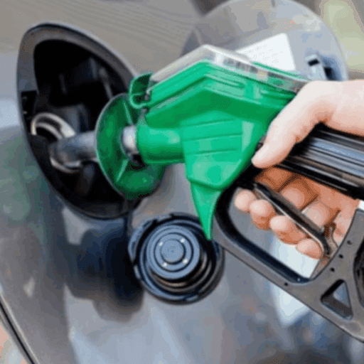 Akaryakıt fiyatlarına yine zam, Benzine dün gece yarısından itibaren gelen