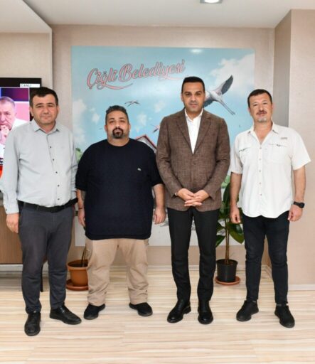 Ege Basın Yayın Derneği (EGE BAYDER)’den gazeteciler Aydan Yalçın, Hüseyin