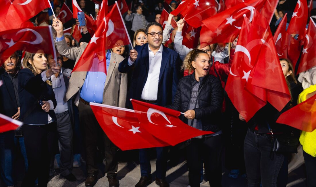 Balçova’da Cumhuriyet coşkusu Balçova'da Cumhuriyet Bayramı'nın 2 güne yayılan kutlamalarının ilk
gününde planlanan etkinlikler,