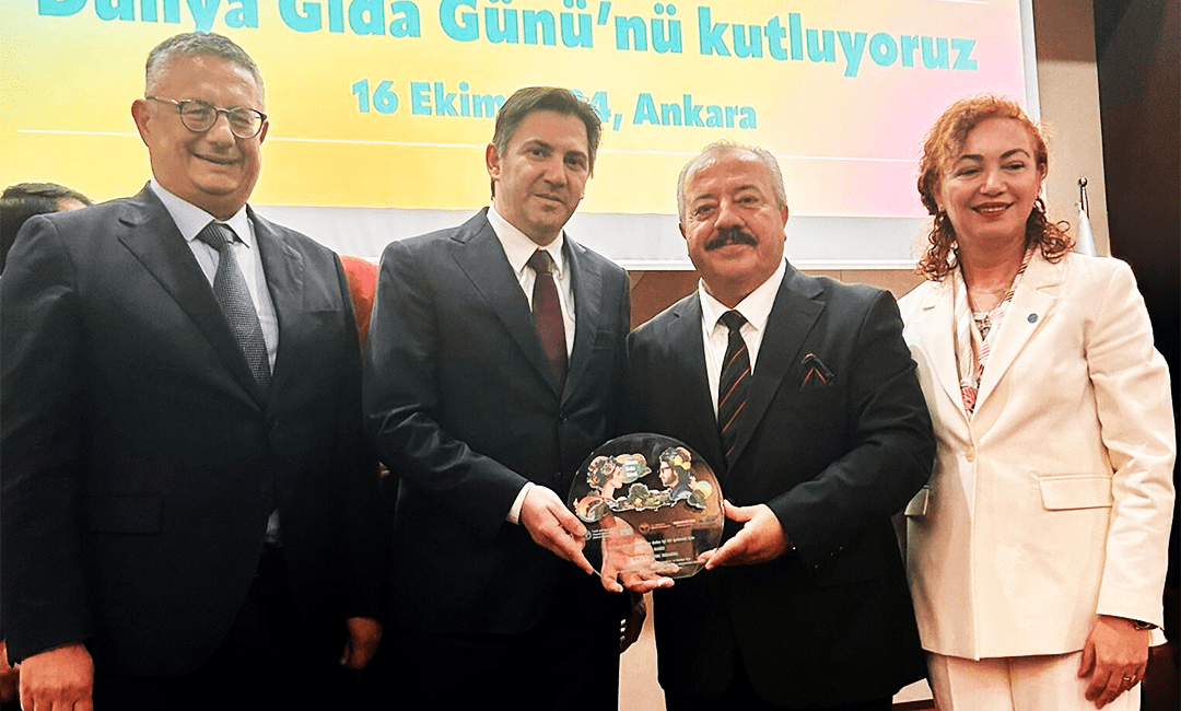 İzmir Ticaret Borsası (İTB), üretimden tüketime kadar olan her safhada
yürüttüğü