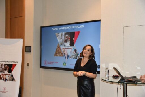 Koordinatörlüğü İzmir Ticaret Borsası tarafından yürütülen TOBB İzmir Kadın Girişimciler