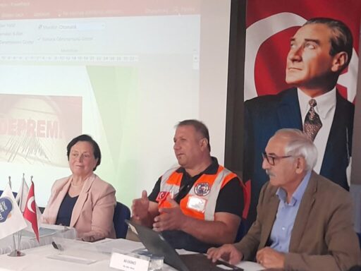 İzmir Kent Konseyi Afetler Çalışma Grubu tarafından yine çok önemli