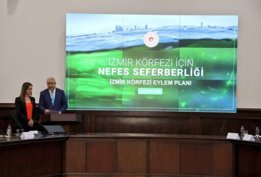 İzmir Körfezi'nde meydana gelen toplu balık ölümleri ve kirlilikle mücadele