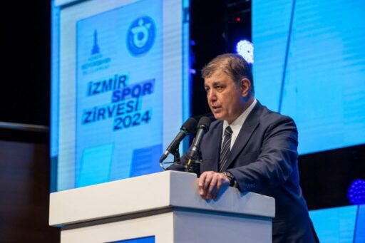 Bugün yapılan İzmir spor zirvesinde İzmir büyükşehir belediye başkanı Cemil