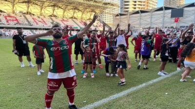 Karşıyaka, zirve mücadelesinde haftaya lider başlayan Bornova 1877’yi geriden gelip